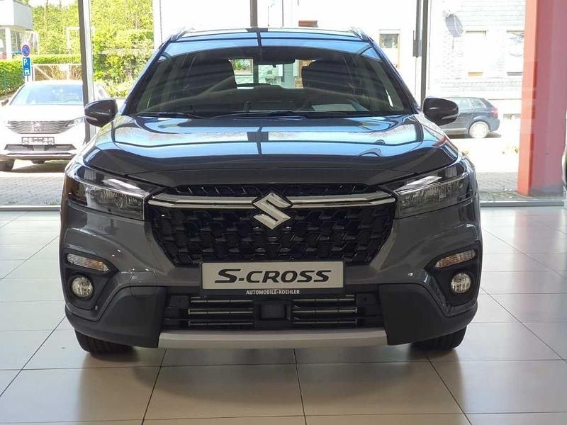 Gebraucht Suzuki SX4 S-Cross Comfort 129 PS (94 kW) 2023 Grau SUV