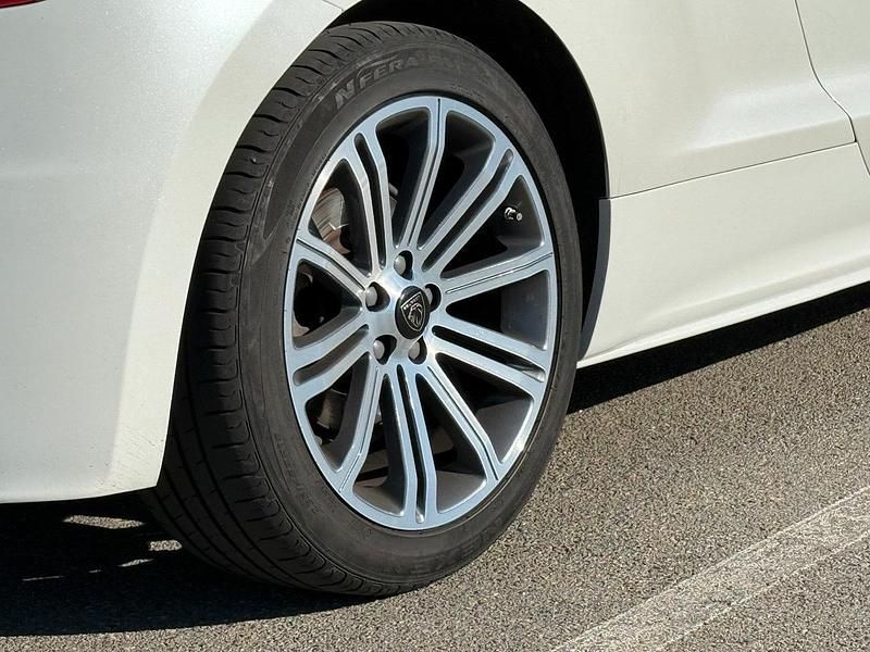 Gebraucht Peugeot RCZ 163 PS (119 kW) 2012 Weiß Coupé