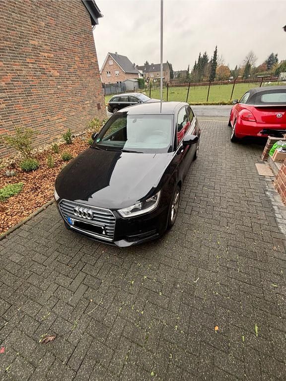 Gebraucht Audi A1 Sport 95 PS (69 kW) 2015 Schwarz Kleinwagen