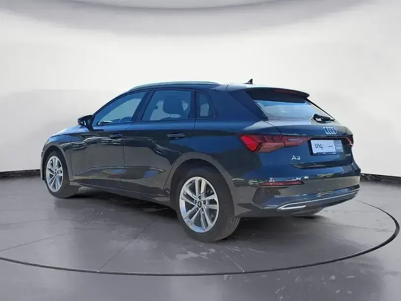 Brugt Audi A3 Advanced 110 HK (80 kW) 2021 Grå Sedan