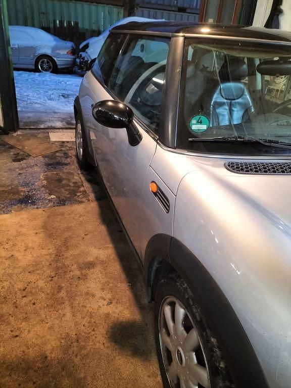 Gebraucht Mini Cooper 116 PS (85 kW) 2003 Silber Kleinwagen