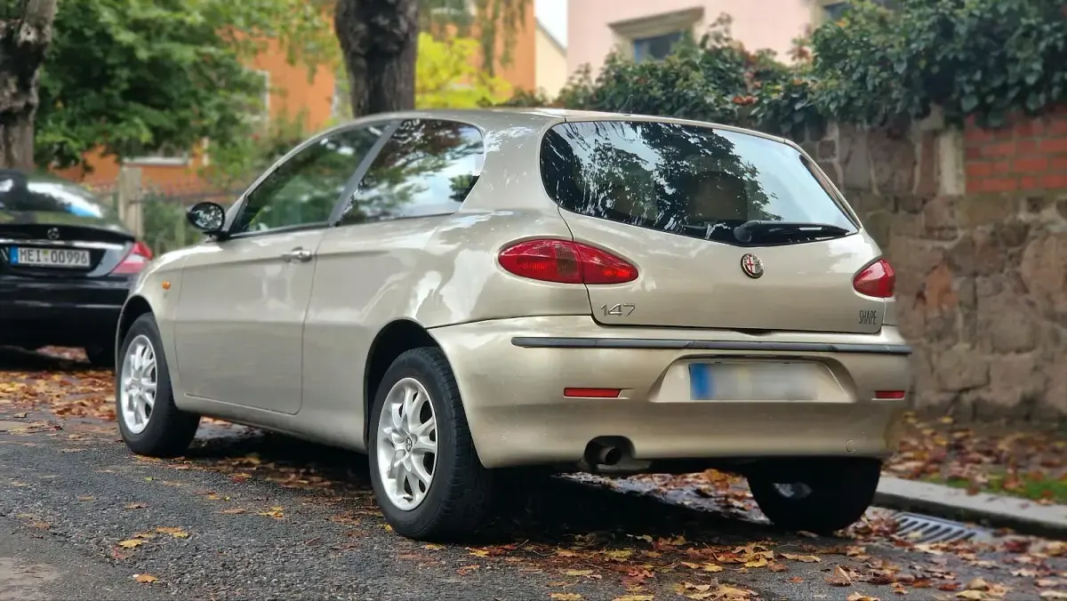 Occasion Alfa Romeo 147 105 ch (77 kW) 2004 Doré Citadine