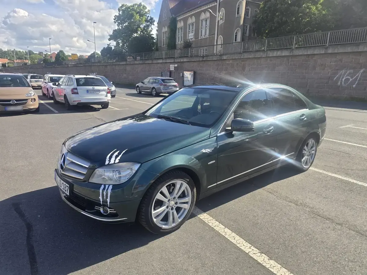 Gebraucht Mercedes C230 204 PS (150 kW) 2008 Grün Limousine