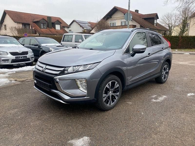 Gebraucht Mitsubishi Eclipse Cross Diamant Edition 163 PS (119 kW) 2019 Grau SUV