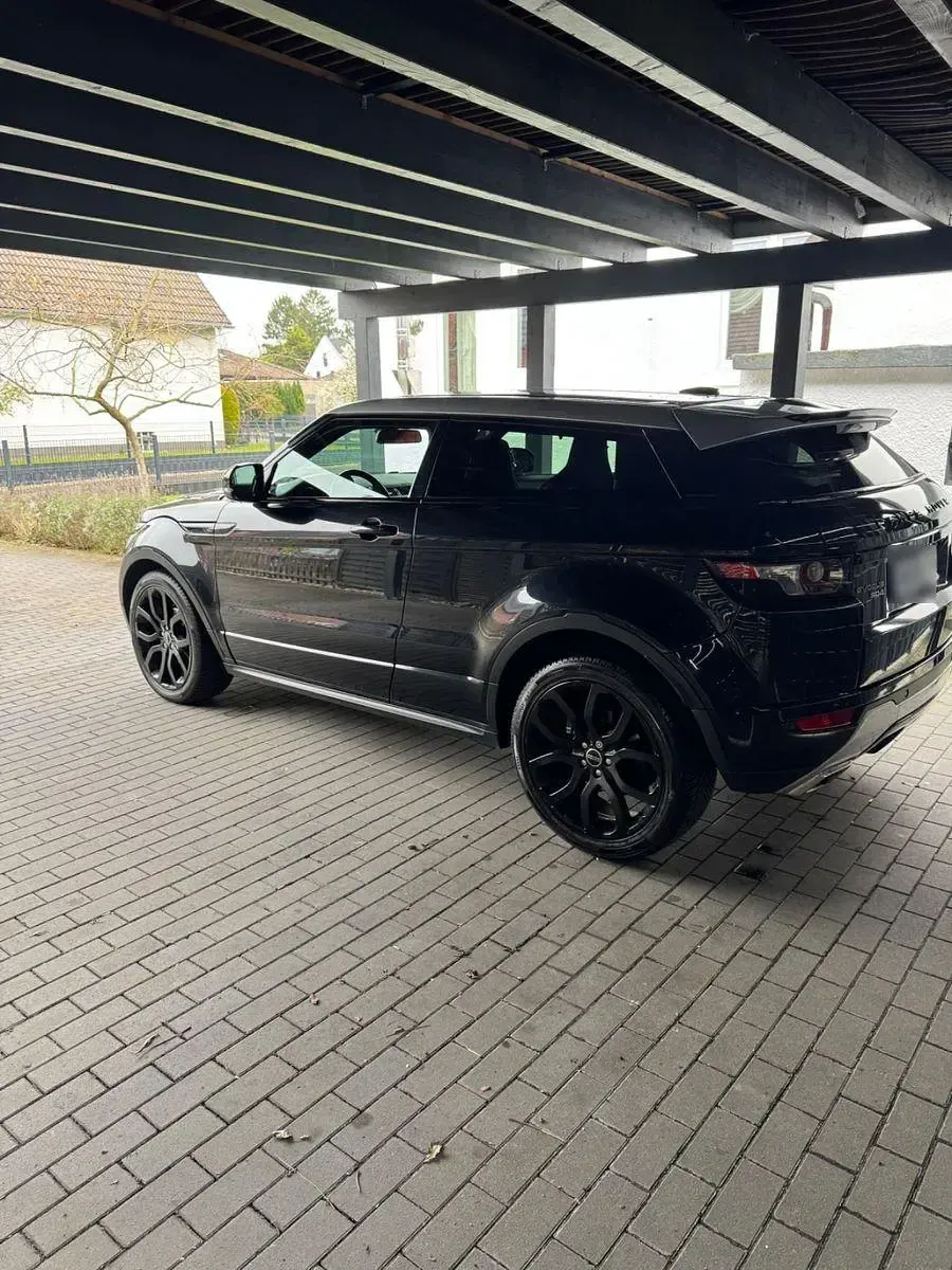 Gebraucht Land Rover Range Rover Dynamic 190 PS (139 kW) 2011 Schwarz SUV