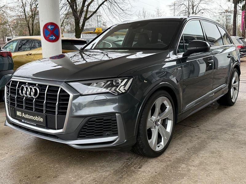 Grau Gebraucht 2020 Audi Q7 S-Line SUV | 62.900 € (Teuer) - Bild 1/4