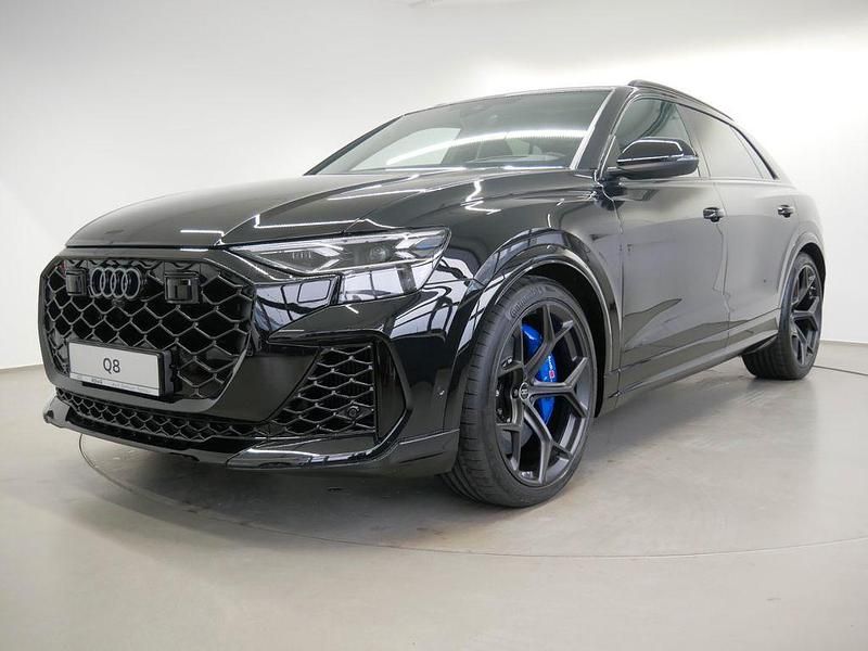 Gebraucht Audi RS Q8 Performance 641 PS (471 kW) 2026 Mythosschwarz metallic SUV