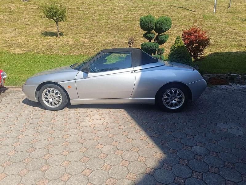 Silber Gebraucht 1997 Alfa Romeo Spider Cabrio | 2.200 € (Superpreis) - Bild 1/4