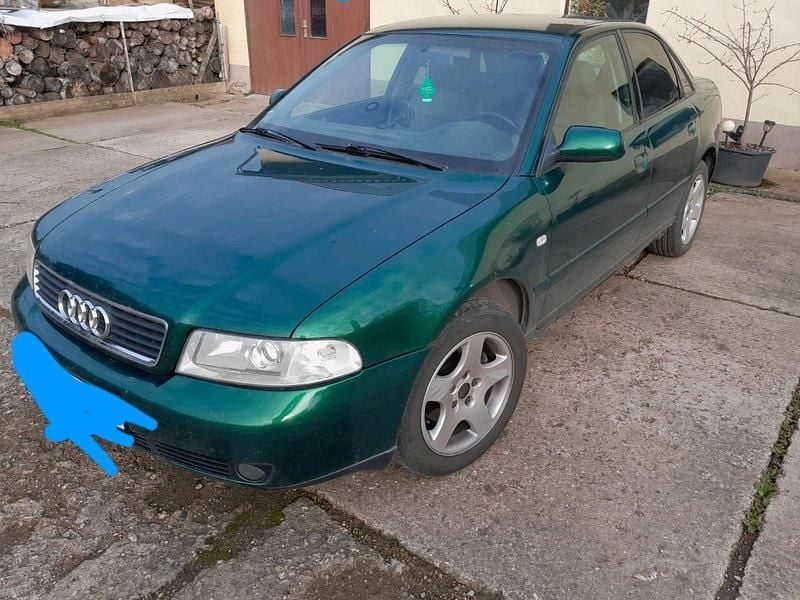 Gebraucht Audi A4 102 PS (75 kW) 1999 Grün Limousine