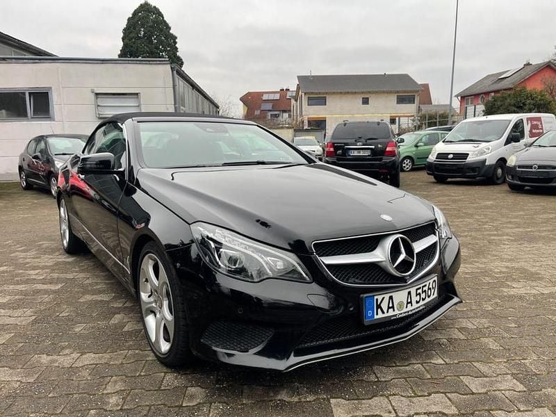 Gebraucht Mercedes E350 258 PS (189 kW) 2015 Schwarz Cabrio