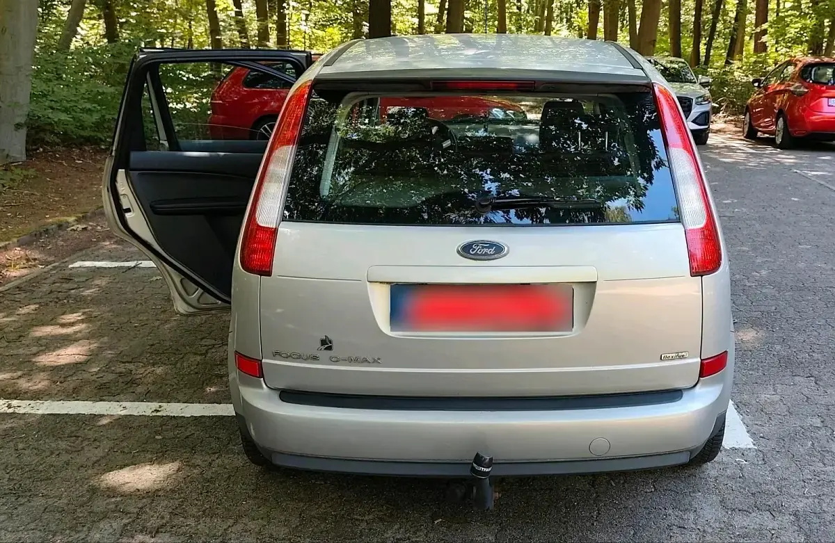 Gebraucht Ford C-MAX 125 PS (91 kW) 2006 Silber Van / Kleinbus