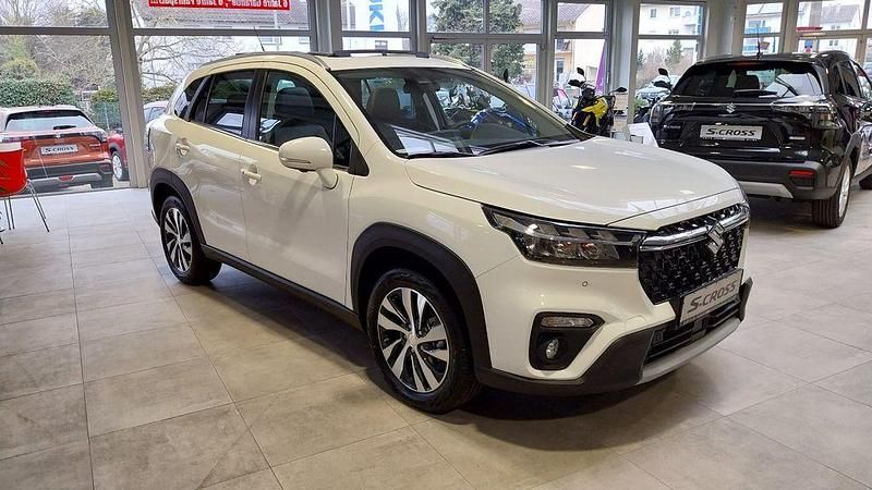 Neu Suzuki SX4 S-Cross Comfort+ 116 PS (85 kW) 2025 Weiß SUV