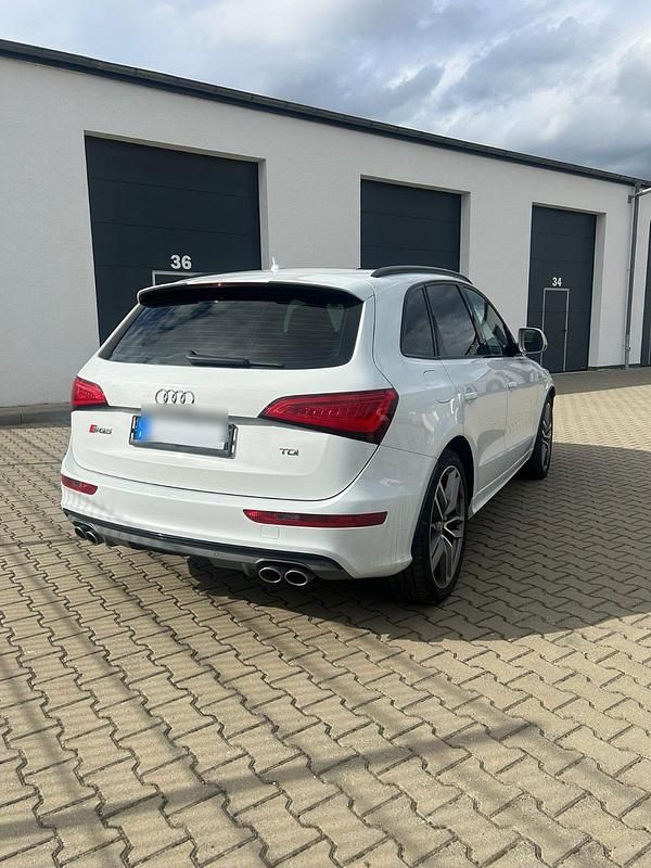 Gebraucht Audi SQ5 Competition 326 PS (239 kW) 2015 Weiß SUV