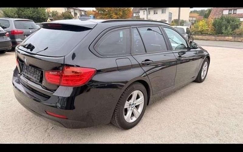 Gebraucht BMW 318 143 PS (105 kW) 2013 Kombi
