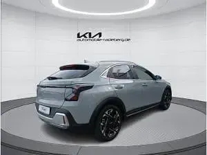 Neu Kia XCeed 180 PS (132 kW) 2026 Grau ((dm8) morgenbrise) SUV