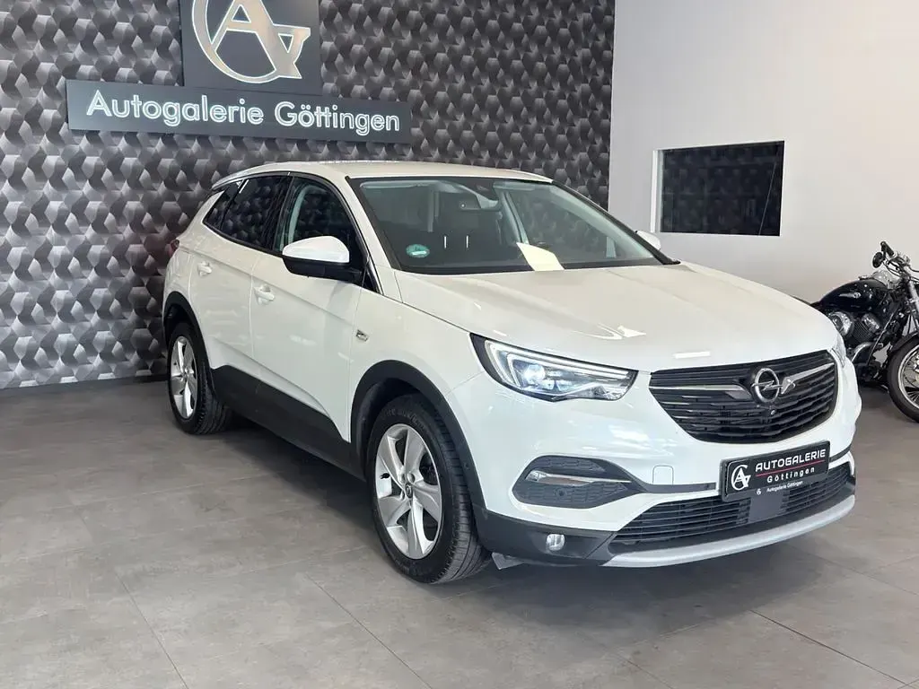 Gebraucht Opel Grandland X Innovation 131 PS (96 kW) 2017 Weiß SUV
