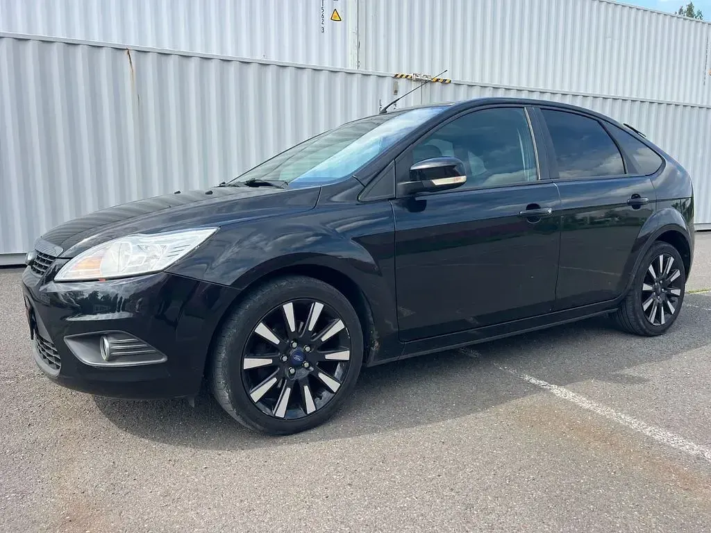 Gebraucht Ford Focus Sport 125 PS (91 kW) 2009 Schwarz Limousine