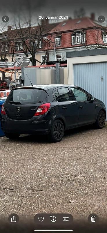 Gebraucht Opel Corsa 70 PS (51 kW) 2011 Schwarz Kleinwagen