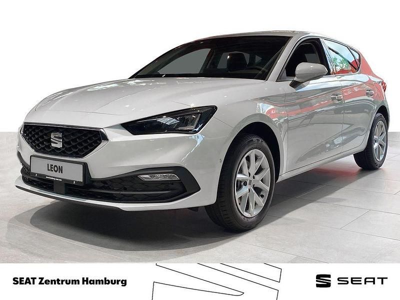 Glacial weiß metallic Gebraucht 2025 Seat Leon Limousine | 30.911 € (Fairer Preis) - Bild 1/4