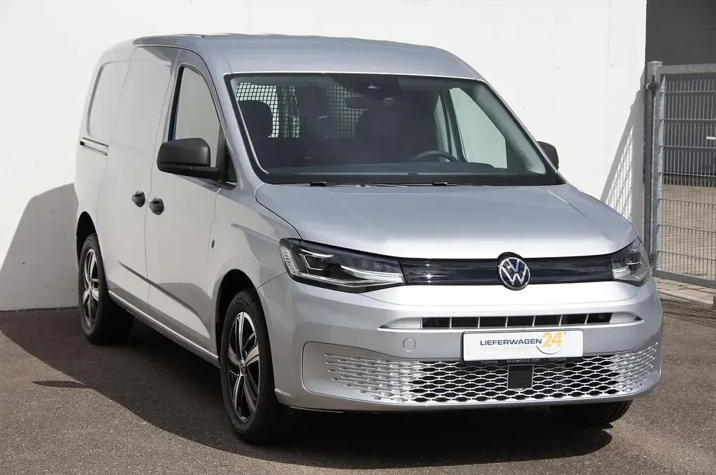Neu VW Caddy 122 PS (89 kW) 2025 Reflexsilber metallic Van / Kleinbus