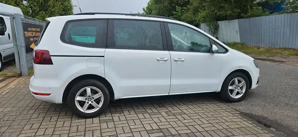 Gebraucht Seat Alhambra 150 PS (110 kW) 2018 Weiß Van / Kleinbus