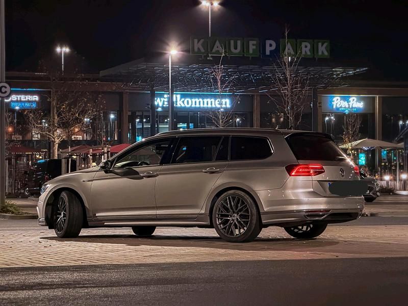 Gebraucht VW Passat R-line 240 PS (176 kW) 2015 Silber Kombi