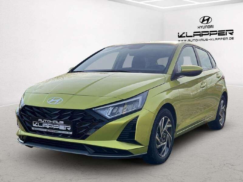 Lucid lime / met Neu 2025 Hyundai i20 Trend Limousine | 21.490 € (Fairer Preis) - Bild 1/4