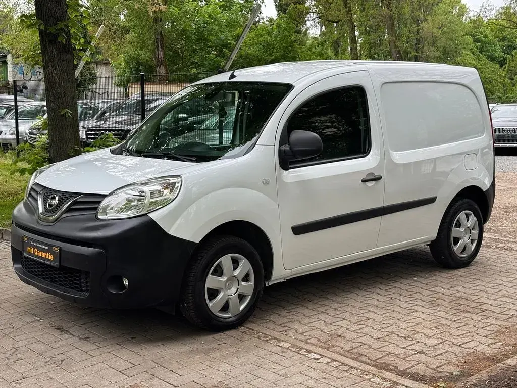 Gebraucht Nissan NV250 116 PS (85 kW) 2021 Weiß Van