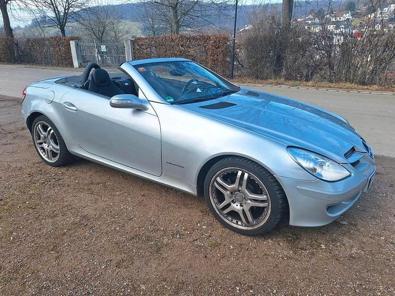 Silber Gebraucht 2005 Mercedes SLK200 Cabrio | 4.800 € (Superpreis) - Bild 1/4