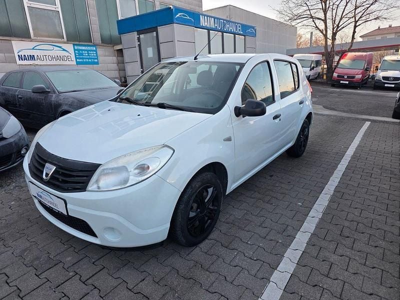 Weiß Gebraucht 2009 Dacia Sandero Basis Limousine | 1.999 € (Fairer Preis) - Bild 1/4