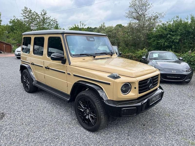 Gebraucht Mercedes G450 AMG line 367 PS (269 kW) 2024 Wuestensand, glaenzend SUV