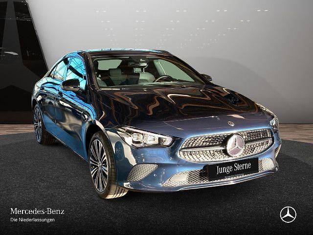 Gebraucht Mercedes CLA250e 218 PS (160 kW) 2022 Limousine