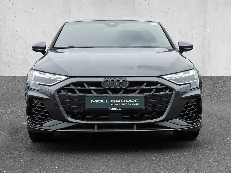 Gebraucht Audi S3 Ambiente 333 PS (244 kW) 2025 Daytonagrau perleffekt Limousine