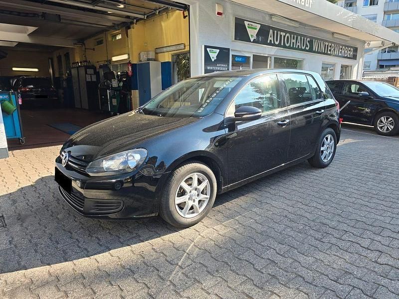 Schwarz Gebraucht 2012 VW Golf VI Trendline Limousine | 4.990 € (Guter Preis) - Bild 1/4