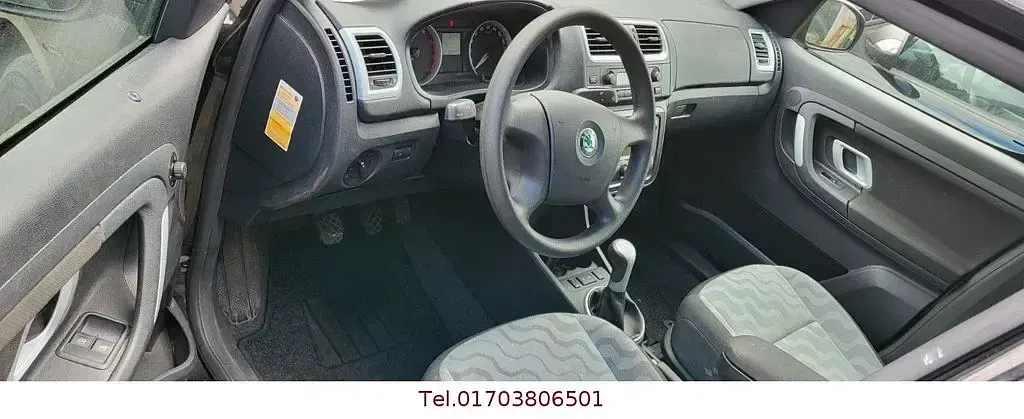Gebraucht Skoda Roomster Plus Edition 69 PS (50 kW) 2009 Schwarz Van / Kleinbus