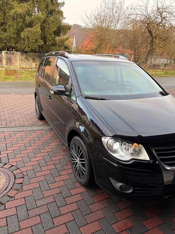 Gebraucht VW Touran 140 PS (102 kW) 2007 Schwarz Van / Kleinbus