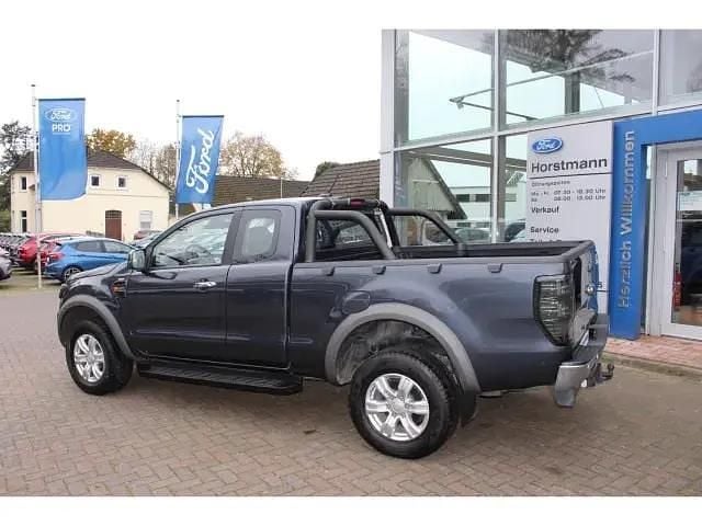 Gebraucht Ford Ranger XLT 170 PS (125 kW) 2023 Royalgrau met. Pickup