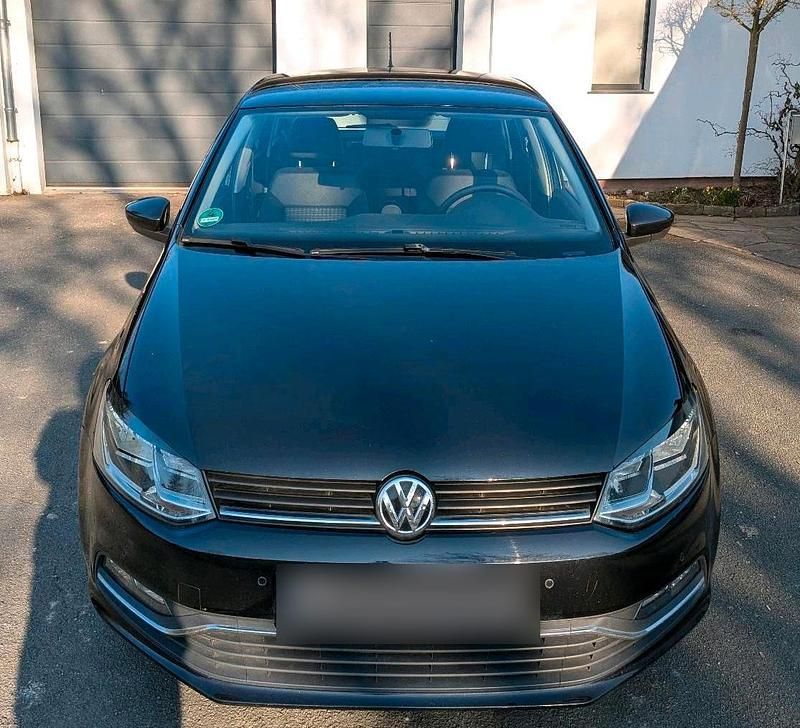 Gebraucht VW Polo 90 PS (66 kW) 2016 Schwarz Kleinwagen