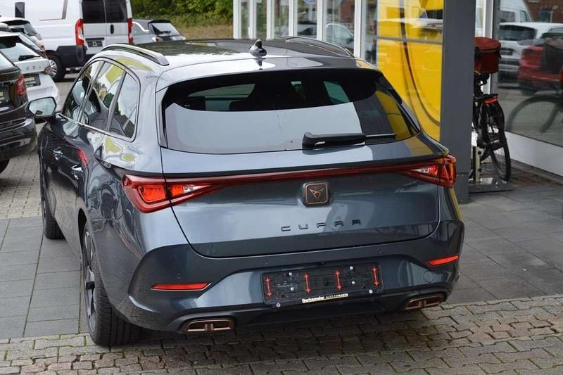 Gebraucht Cupra Leon 150 PS (110 kW) 2024 Magnetic tech (grau) Kombi
