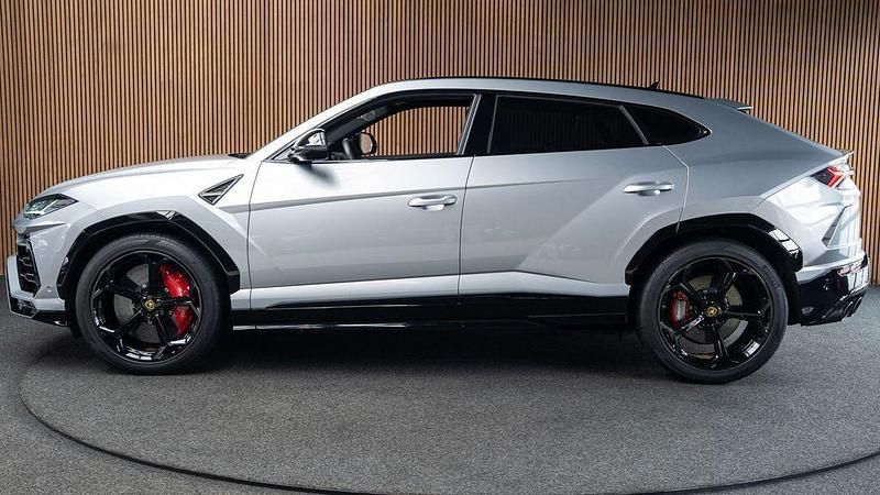 Gebraucht Lamborghini Urus 650 PS (478 kW) 2022 Grau SUV