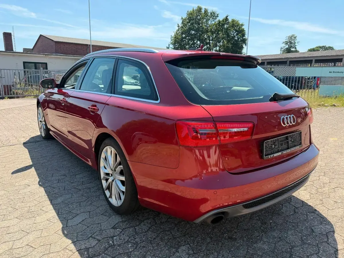 Gebraucht Audi A6 S-Line 313 PS (230 kW) 2013 Rot Kombi