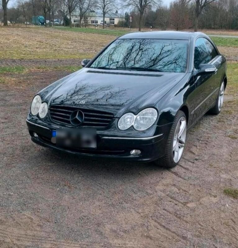Schwarz Gebraucht 2005 Mercedes CLK200 Coupé | 6.000 € - Bild 1/4