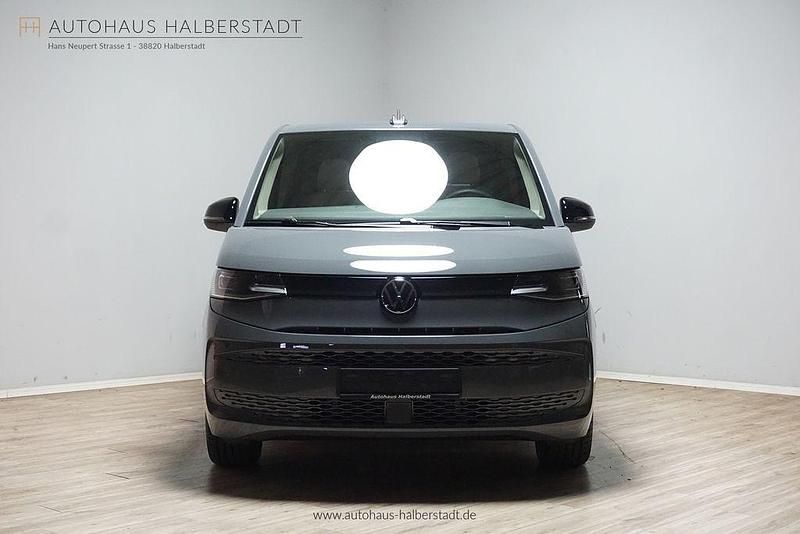 Neu VW Multivan 177 PS (130 kW) 2025 Grau Van
