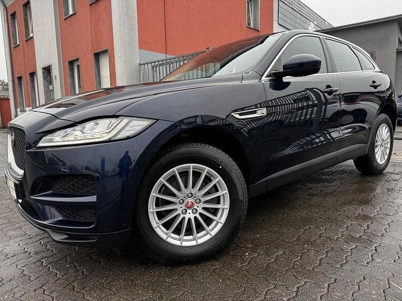 Blau Gebraucht 2020 Jaguar F-Pace Prestige SUV | 22.950 € (Superpreis) - Bild 1/4