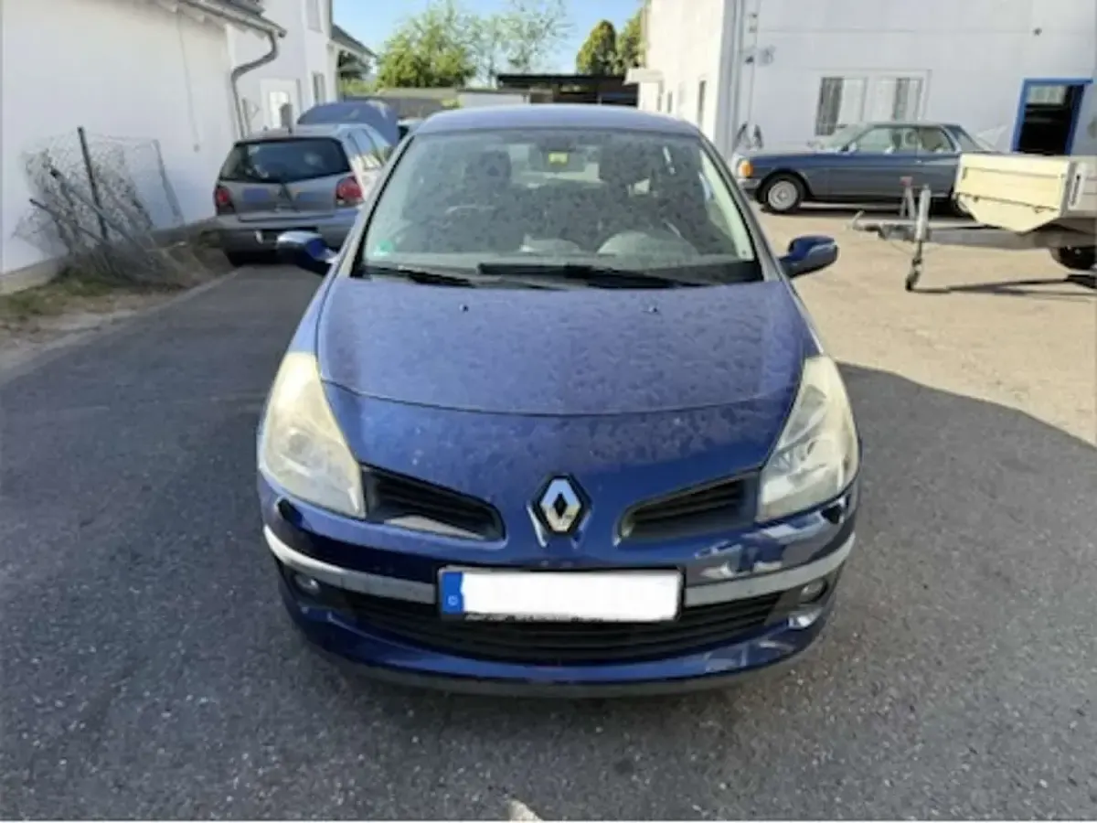 Gebraucht Renault Clio 88 PS (64 kW) 2006 Blau Kleinwagen