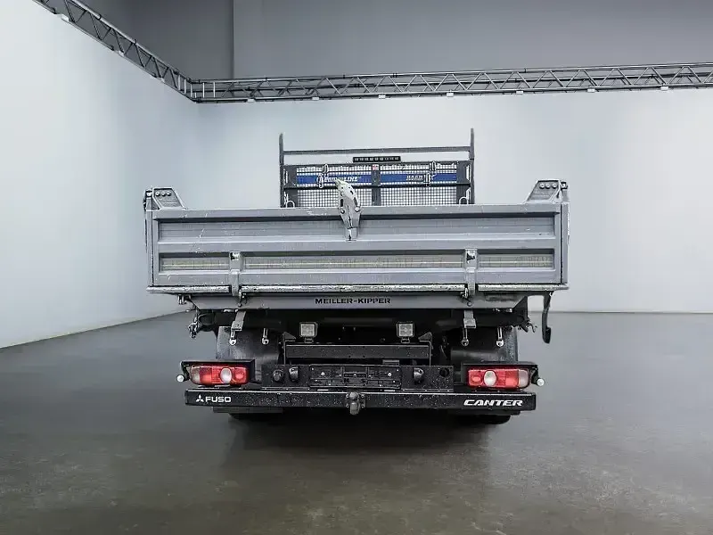 Gebraucht Mitsubishi Canter 175 PS (128 kW) 2021 Andere