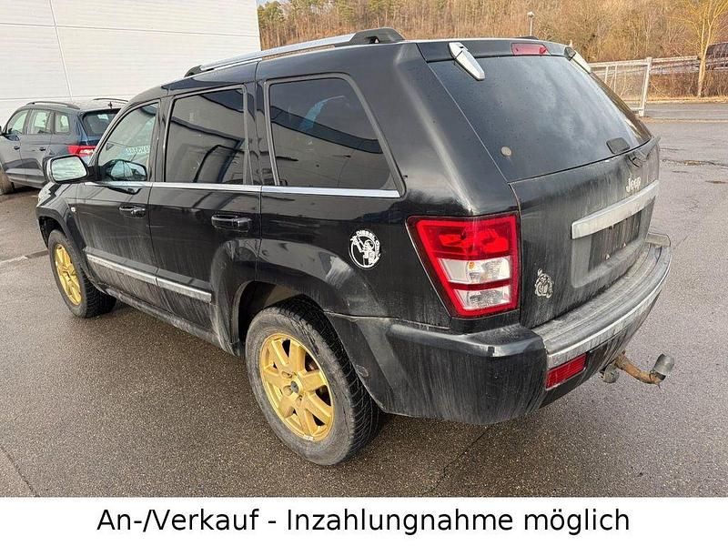 Gebraucht Jeep Grand Cherokee Overland 218 PS (160 kW) 2006 Brilliant black SUV