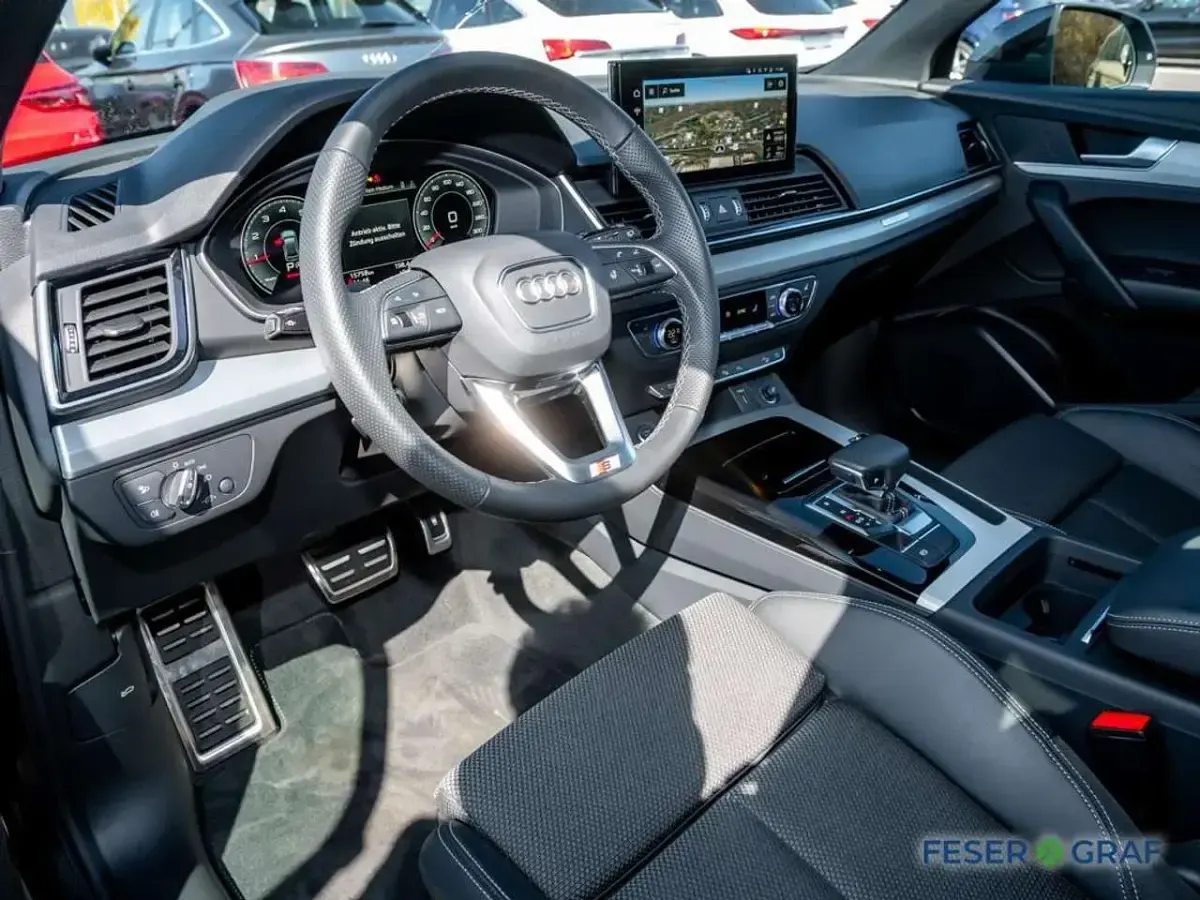 Gebraucht Audi Q5 Ambiente 204 PS (150 kW) 2025 Daytonagrau perleffekt SUV
