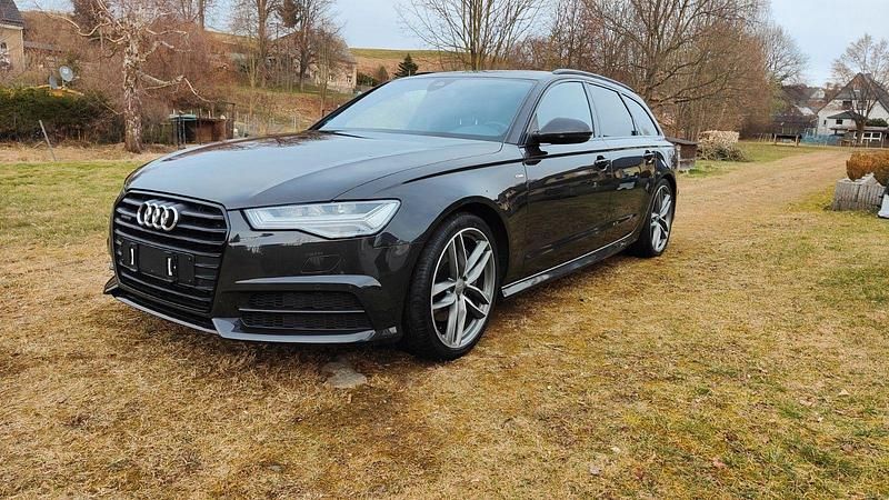 Gebraucht Audi A6 Ambiente 272 PS (200 kW) 2016 Grau Kombi