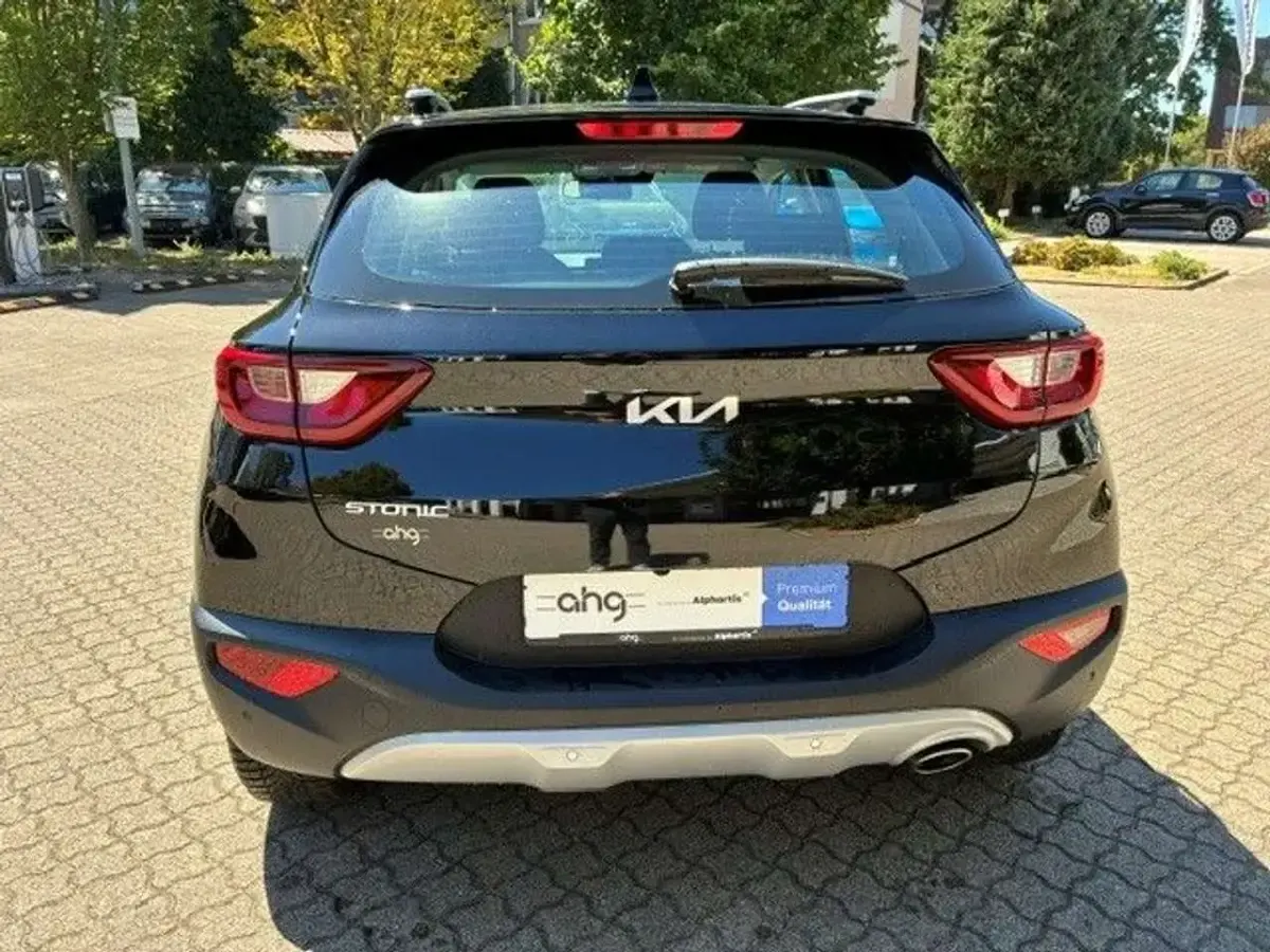 Gebraucht Kia Stonic Vision 101 PS (74 kW) 2024 Auroraschwarz met. SUV